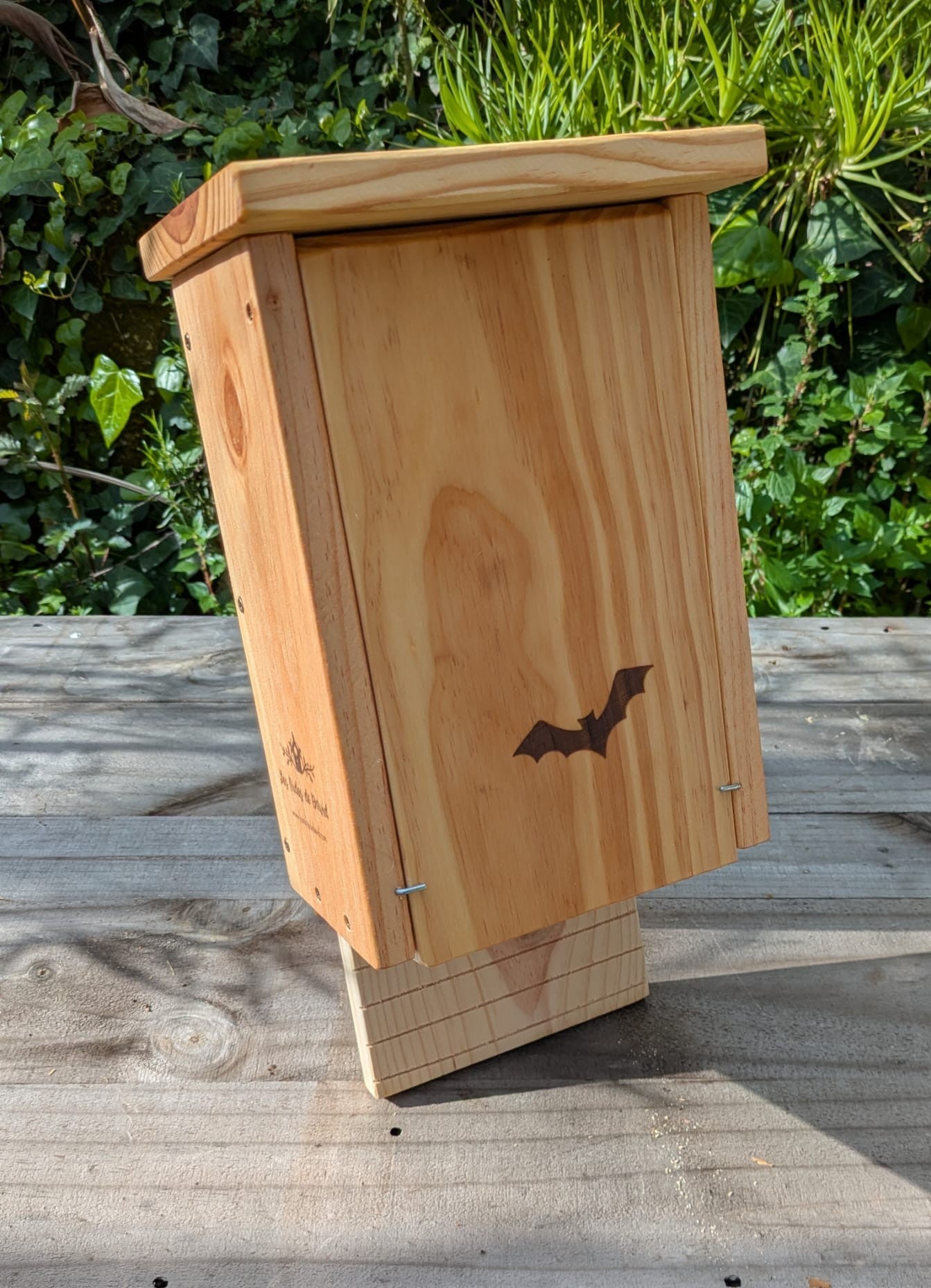Caja-refugio para murciélagos modelo forestal