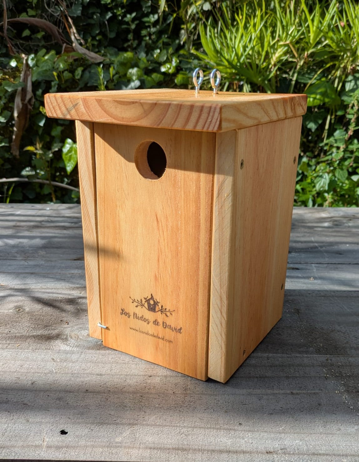 Caja nido básica para páridos