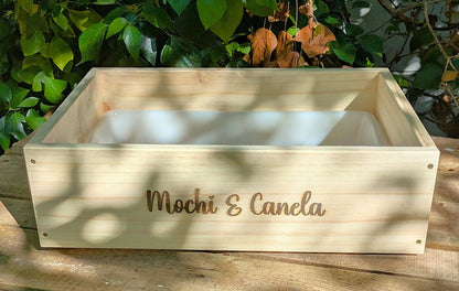 Caja de excavación modelo Dig & Fun de madera natural para conejos, divertida y funcional.